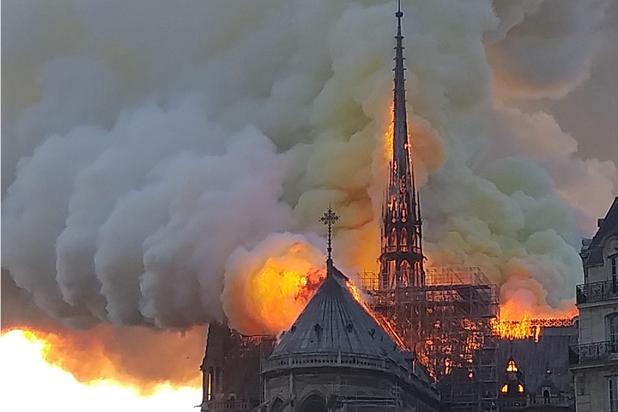 Se registra devastador incendio en Catedral de Notre Dame - Primer Informe