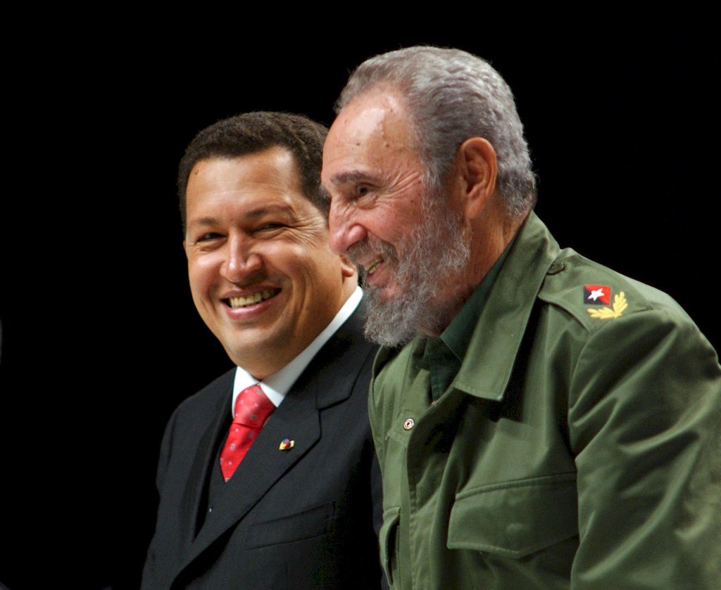 ANÁLISIS: La invasión (por Fidel) consentida (por Chávez)