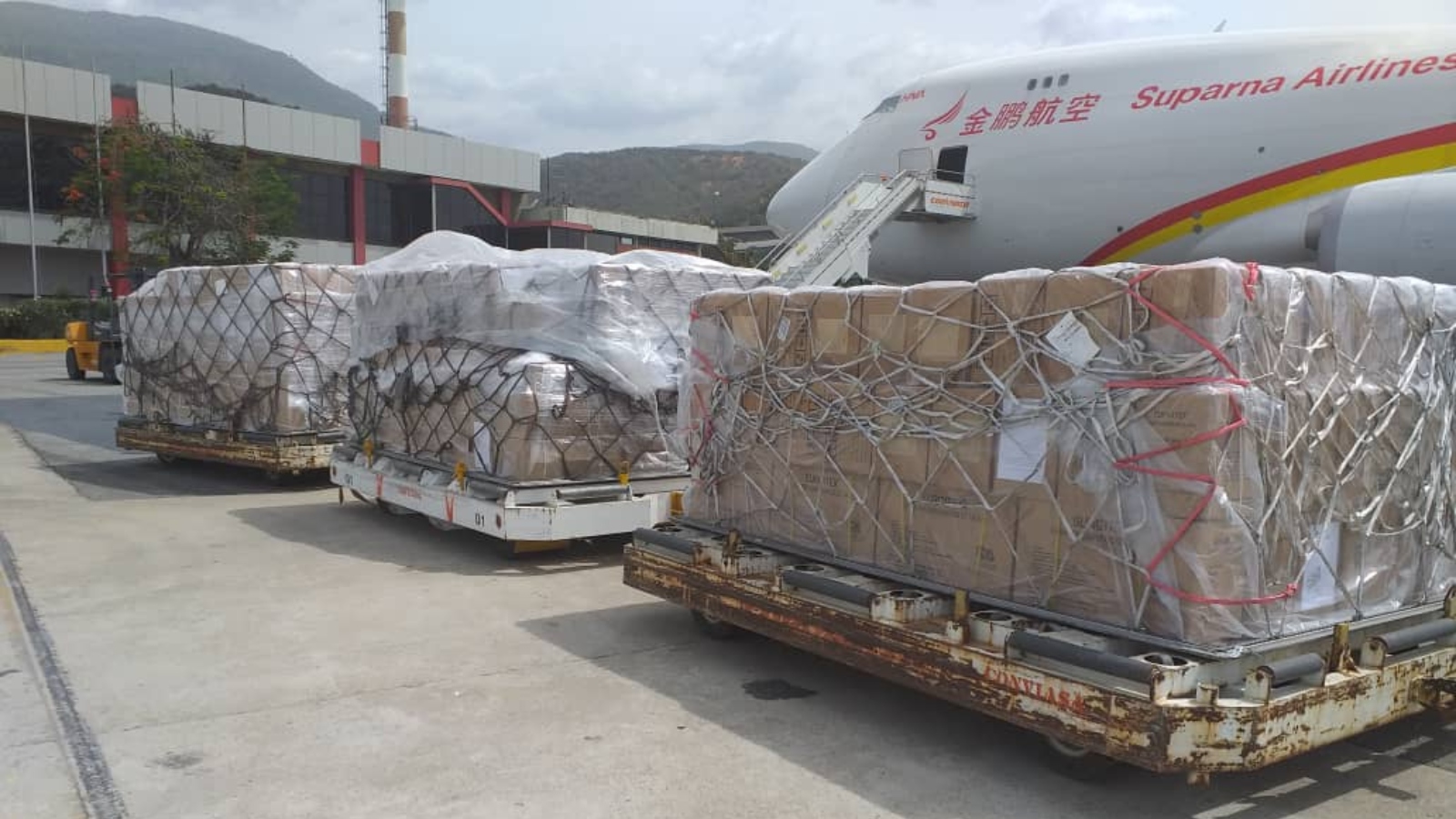 China envió nuevo cargamento de ayuda humanitaria “invisible” a Venezuela