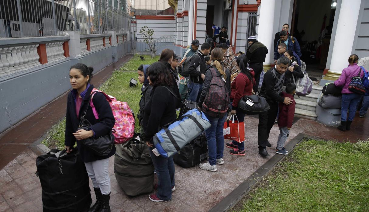 OIT aportará recursos para ayudar a migrantes venezolanos en Ecuador, Perú y Colombia