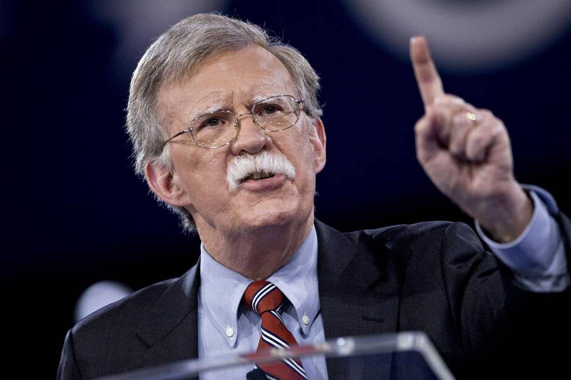 Bolton recomienda a Maduro aceptar la “oferta de salida” de Estados Unidos
