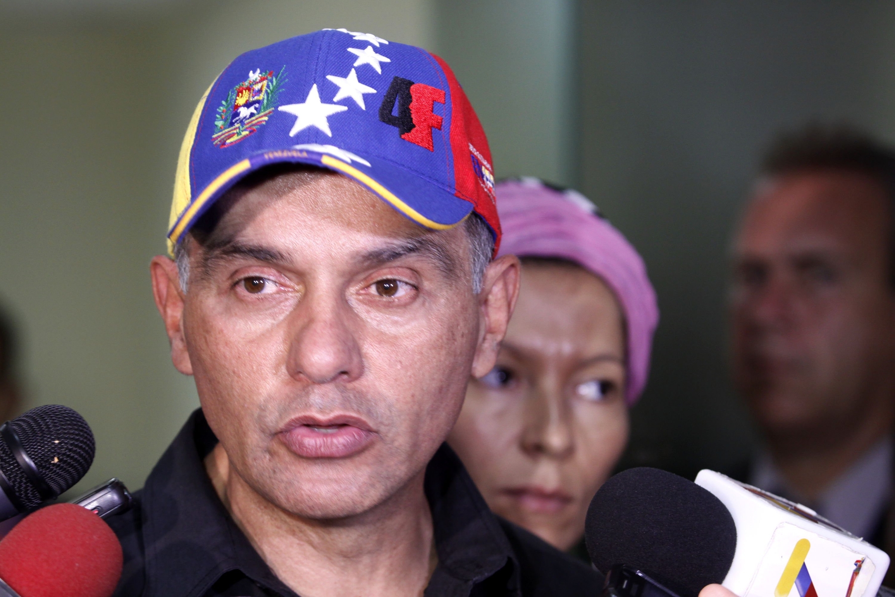 Hebert García Plaza prevé intención bélica de Maduro con Operación Petróleo Soberano