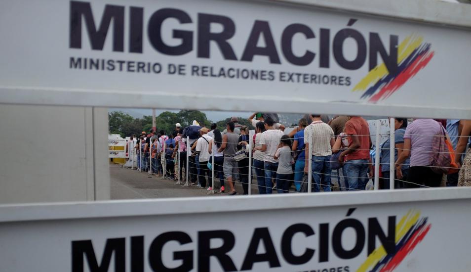 Colombianos tienen escasos días para tramitar carnet fronterizo