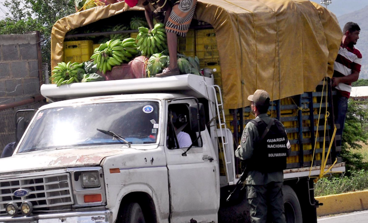 Apagón abre brecha a la corrupción: Se podrá transportar alimentos sin guía de movilización