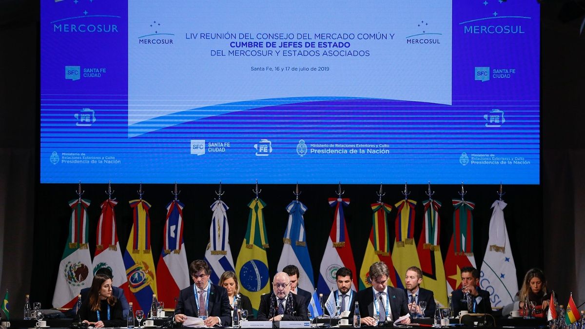 Mercosur evalúa crear una moneda única para el bloque suramericano