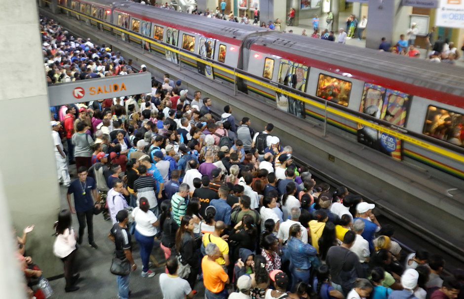 Metro de Caracas presenta fallas eléctricas este 25 de julio