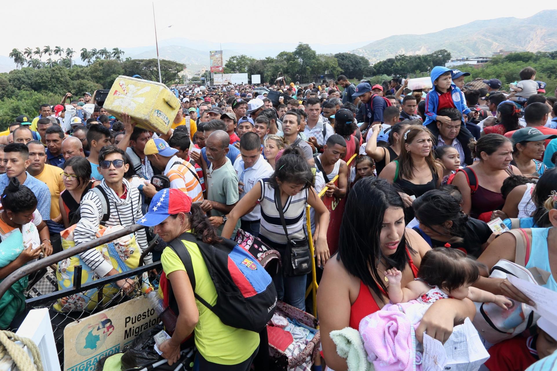 Consultores 21: Diáspora de venezolanos se incrementará a finales del año