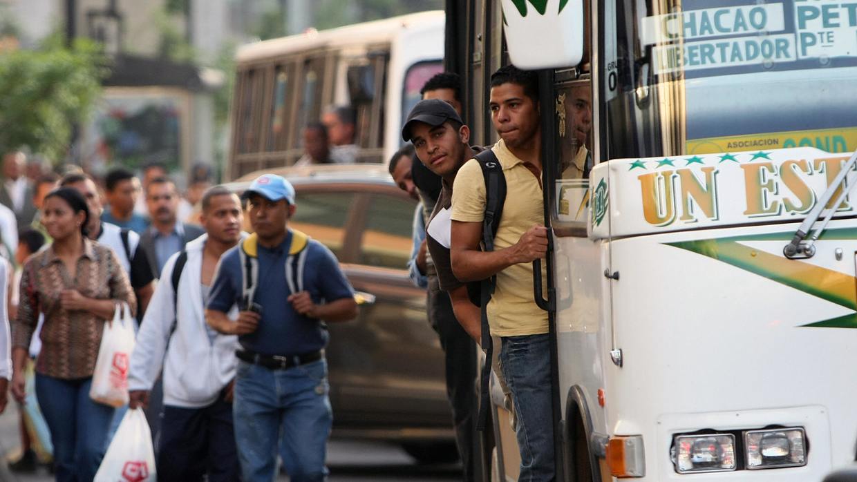 Transportistas quieren llevar el pasaje mínimo a 3500 bolívares