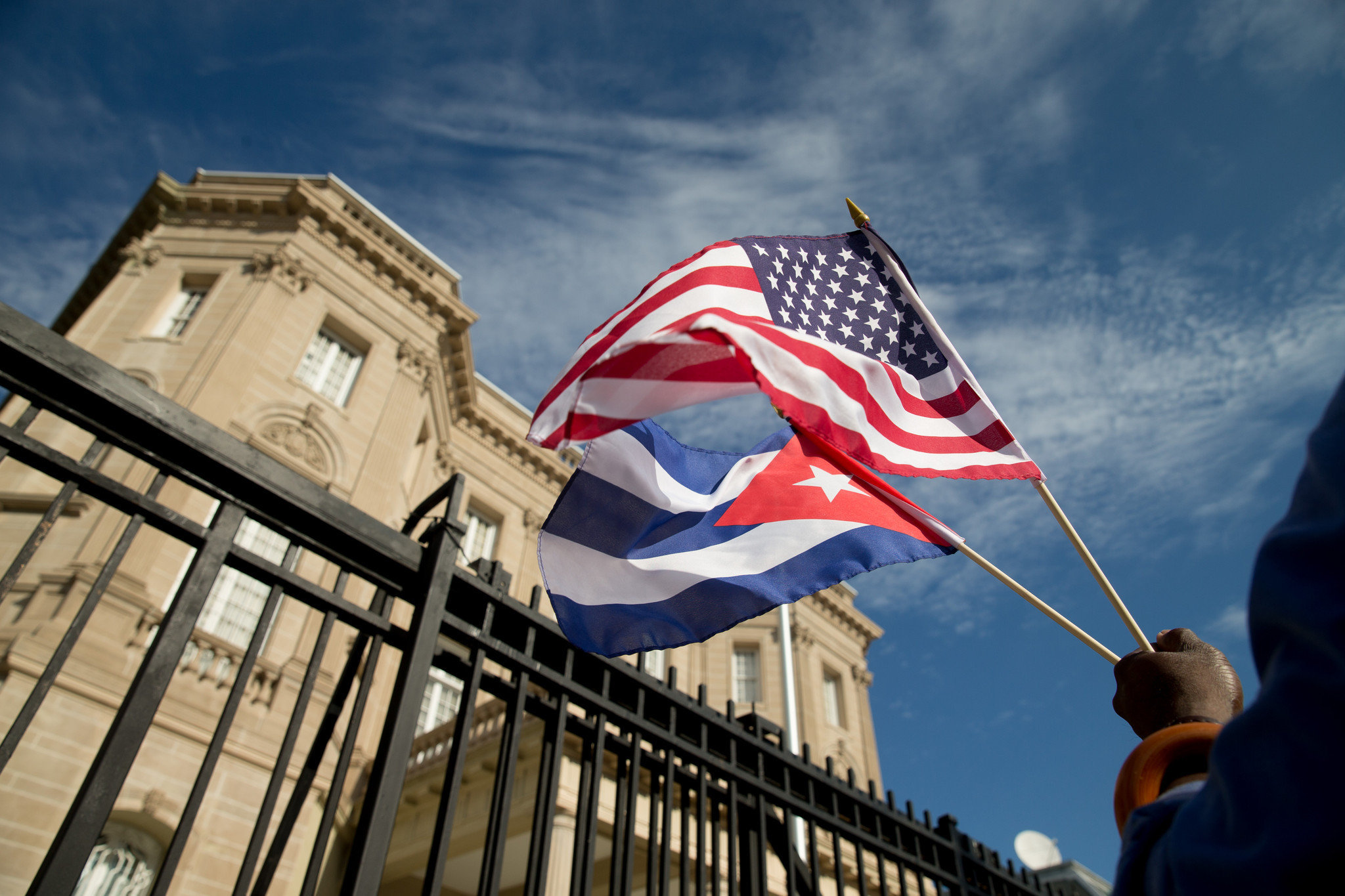 EEUU coloca más presión a Cuba y aumenta sanciones por su injerencia
