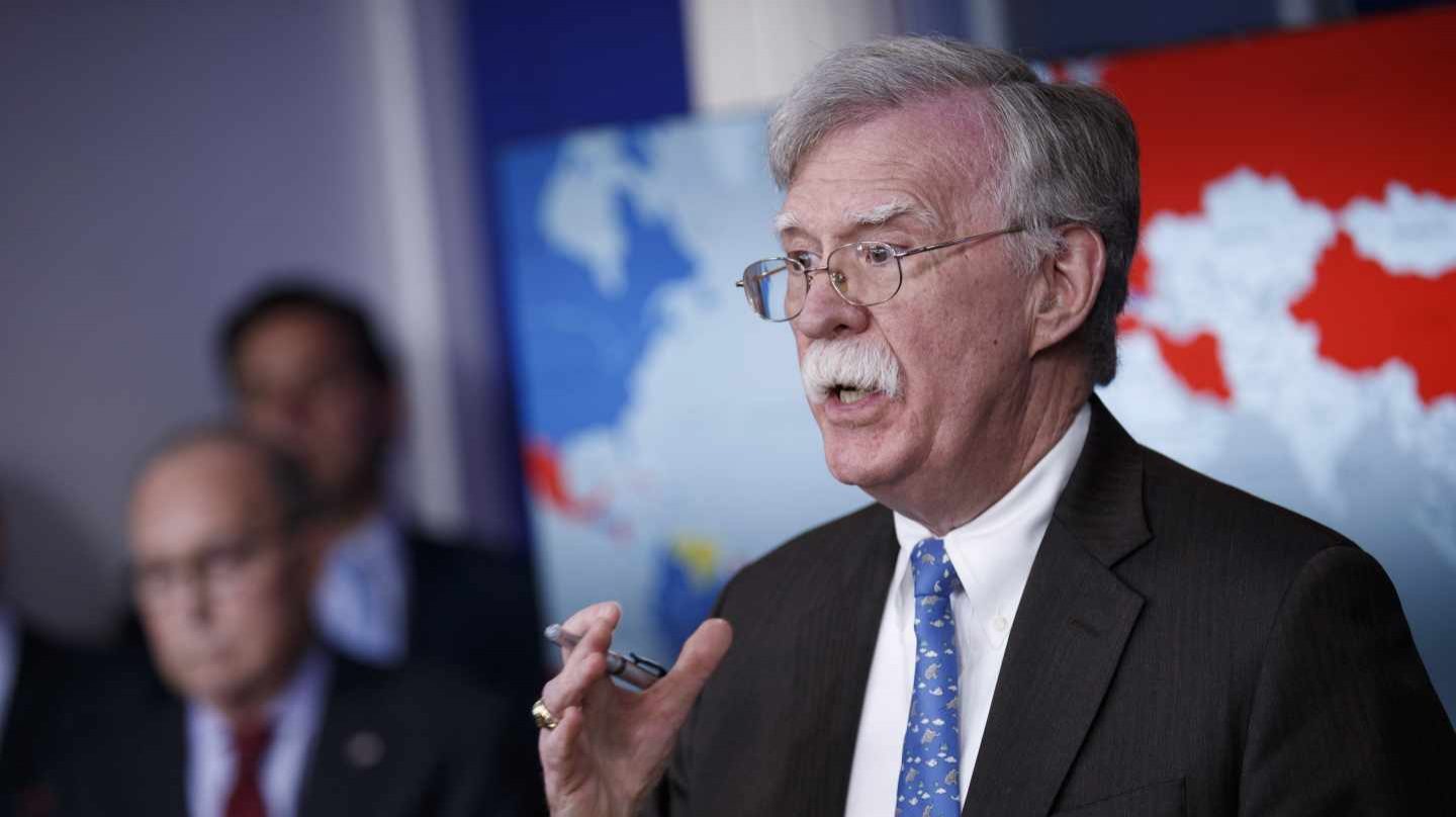 Bolton destaca que sanciones a Cuba son por el continuo apoyo al régimen de Maduro
