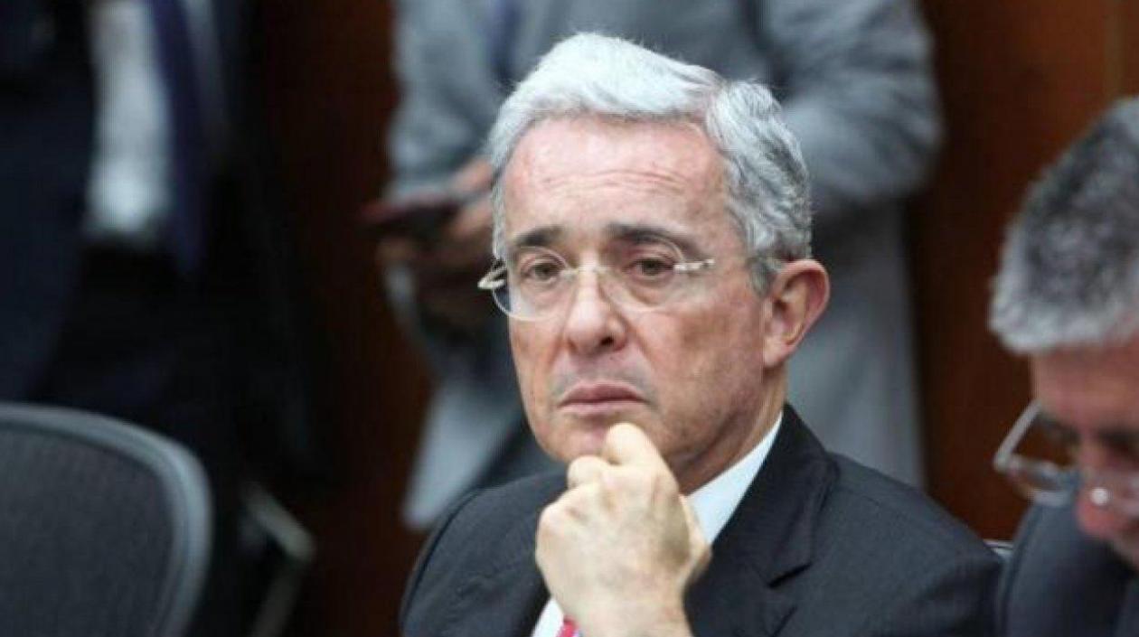Estas son las irregularidades que denuncia la defensa en el caso del expresidente Álvaro Uribe