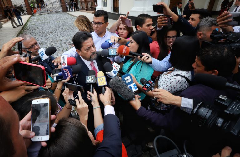 Edgar Zambrano acude a su primera presentación ante Tribunales venezolanos