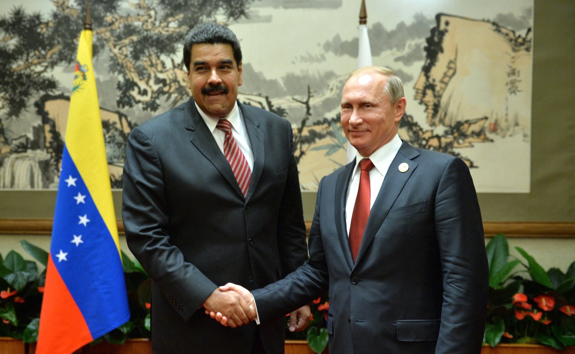 Rusia reafirma apoyo a Nicolás Maduro con nuevos acuerdos
