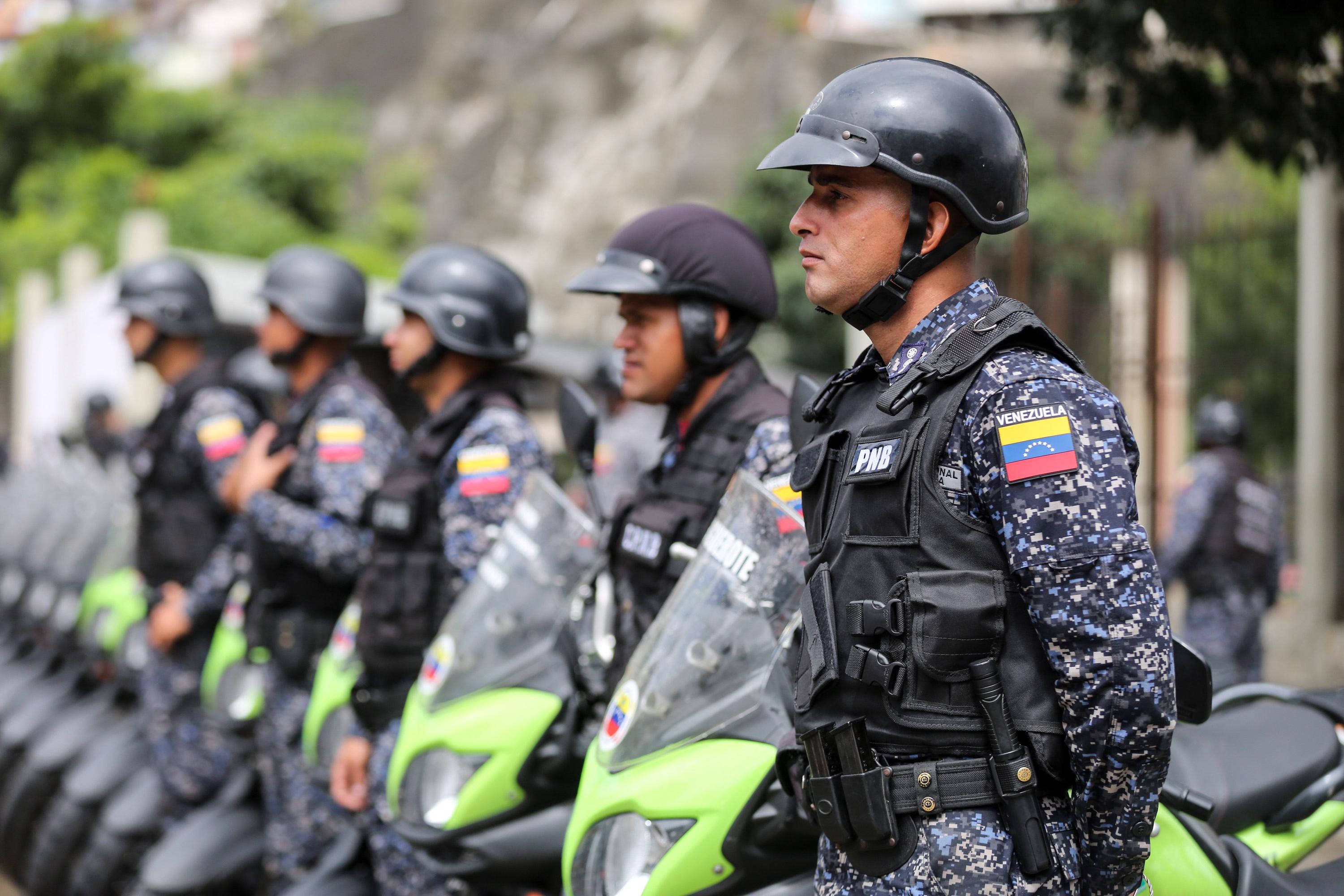 Aseguran que más de 500 policías están implicados en crímenes y secuestros en Venezuela