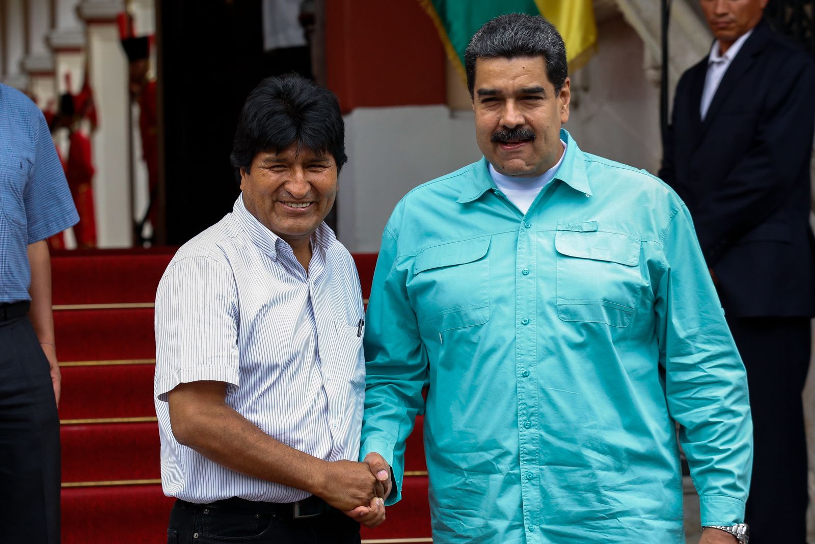 Aseguran que Venezuela y Cuba orquestaron el fraude electoral en Bolivia