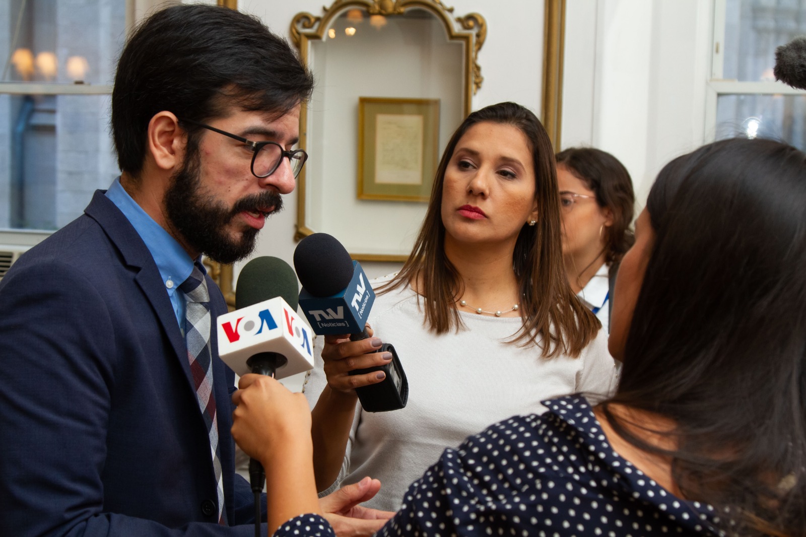 Pizarro habló de la crisis humanitaria en Venezuela con la Embajadora de EEUU ante la ONU