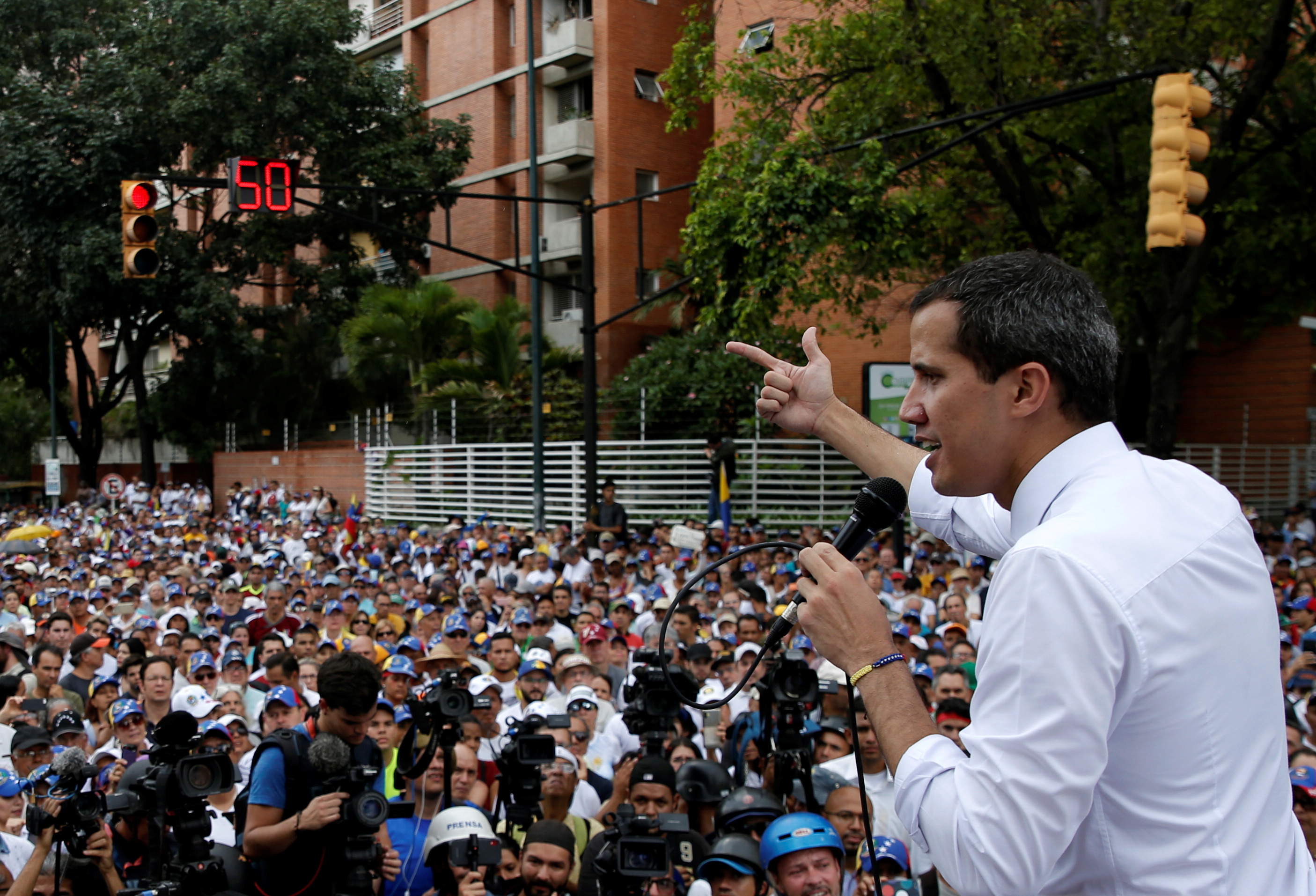 Fotos| Convocatoria de Guaidó movilizó a más de 750 mil personas y activó 141 puntos