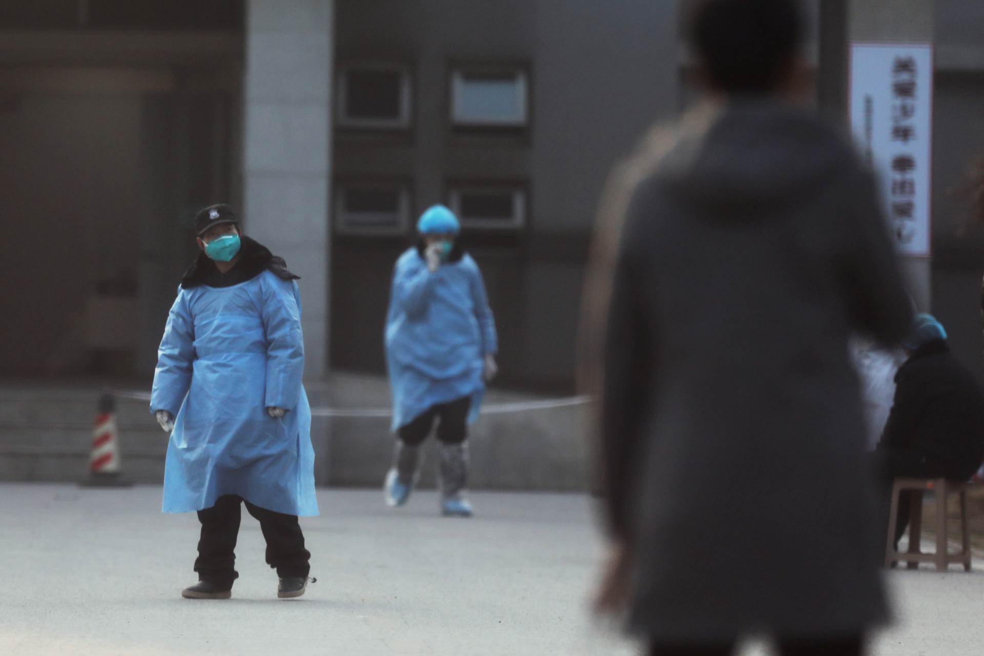OMS considera «demasiado pronto» declarar emergencia internacional por virus de Wuhan
