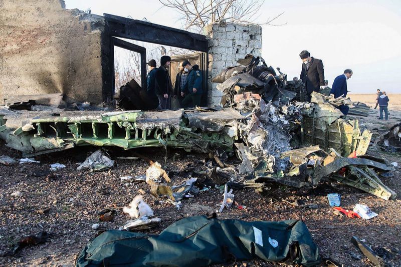 Avión ucraniano se estrelló en Irán y 176 personas fallecieron