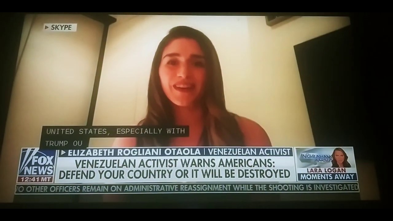 Tumbar estatuas es comunismo, advierte venezolana en EE.UU. y los medios escuchan