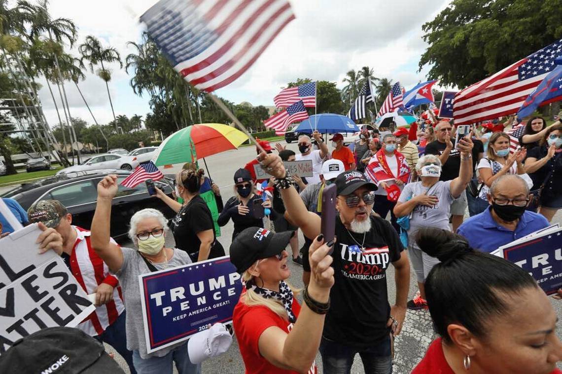 Venezolanos y cubanos protestaron en Miami a favor de Donald Trump y la policía