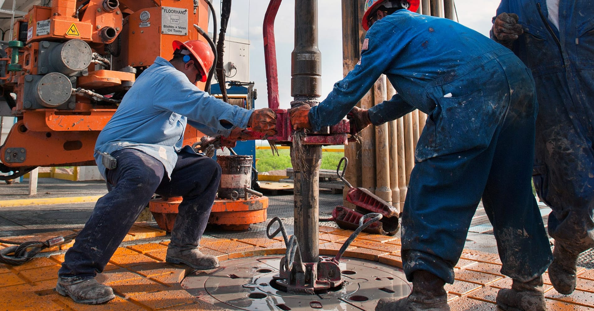 ¿Volverá el petróleo a $100 el barril? JP Morgan dice que sí