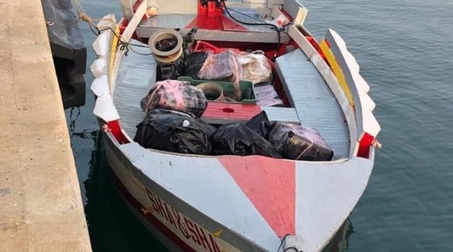 Incautan bote en Curazao con droga y armas que iba desde Venezuela