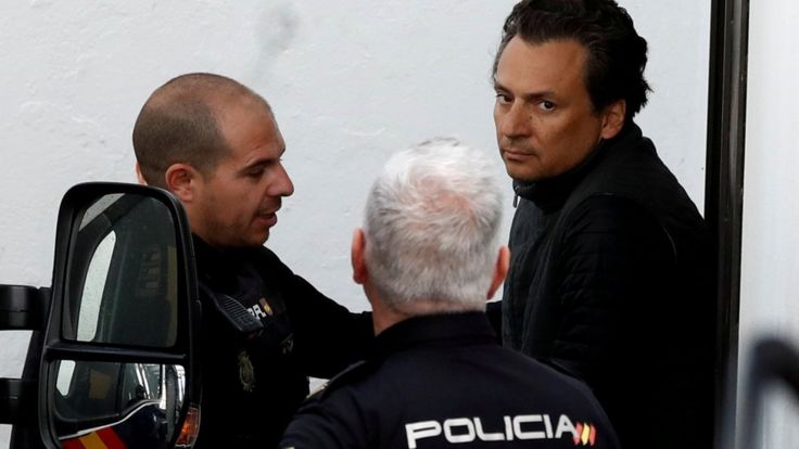 Ex jefe petrolero mexicano es extraditado desde España y enfrentará a la justicia