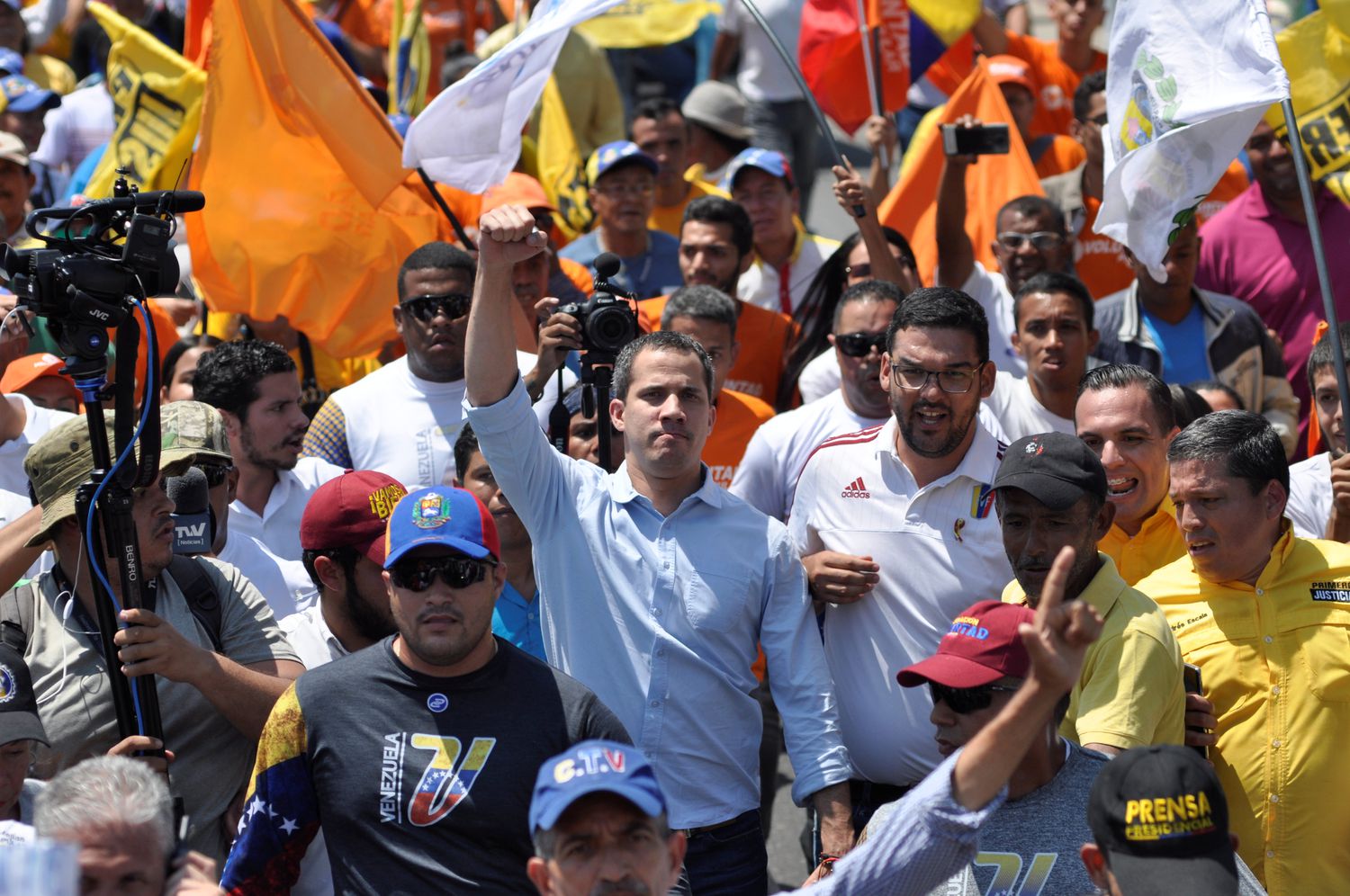 Partidos opositores deciden unitariamente no participar en «fraude» electoral de Maduro