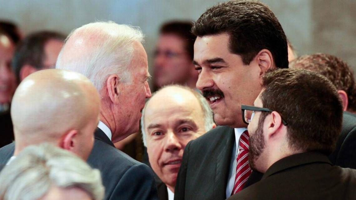 ANÁLISIS: El trato sucio de Biden por el petróleo venezolano