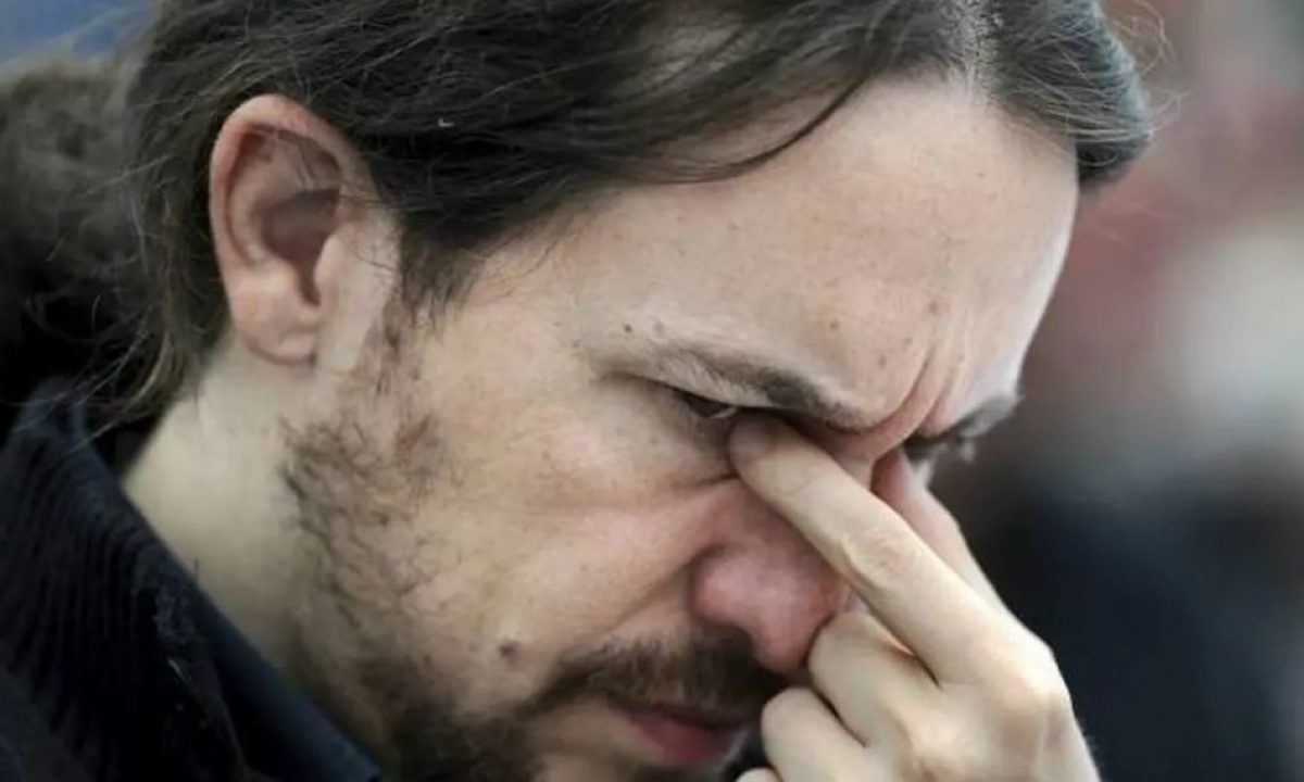 Fiscalía española confirma causa a Podemos por negocios turbios con consultora Neurona