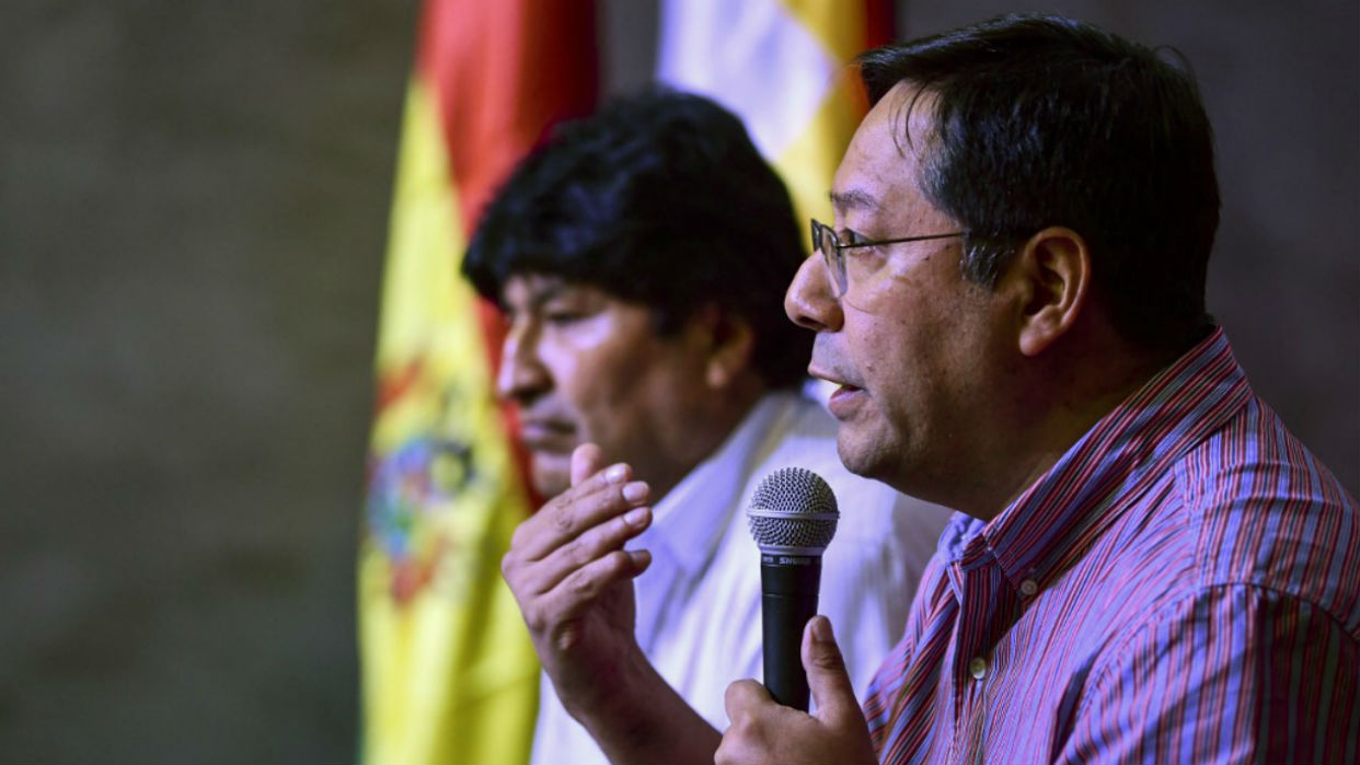 Nuevo presidente boliviano no quiere a Evo Morales en el gobierno
