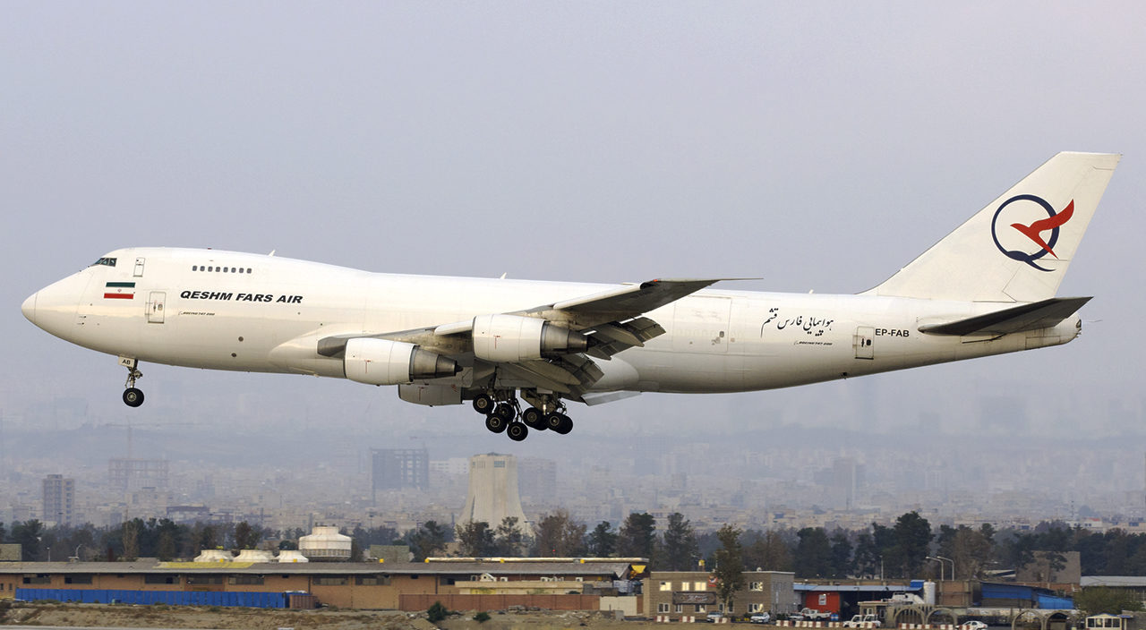 ¿Qué pesado armamento estaría transportando un avión sancionado de Irán a Venezuela?