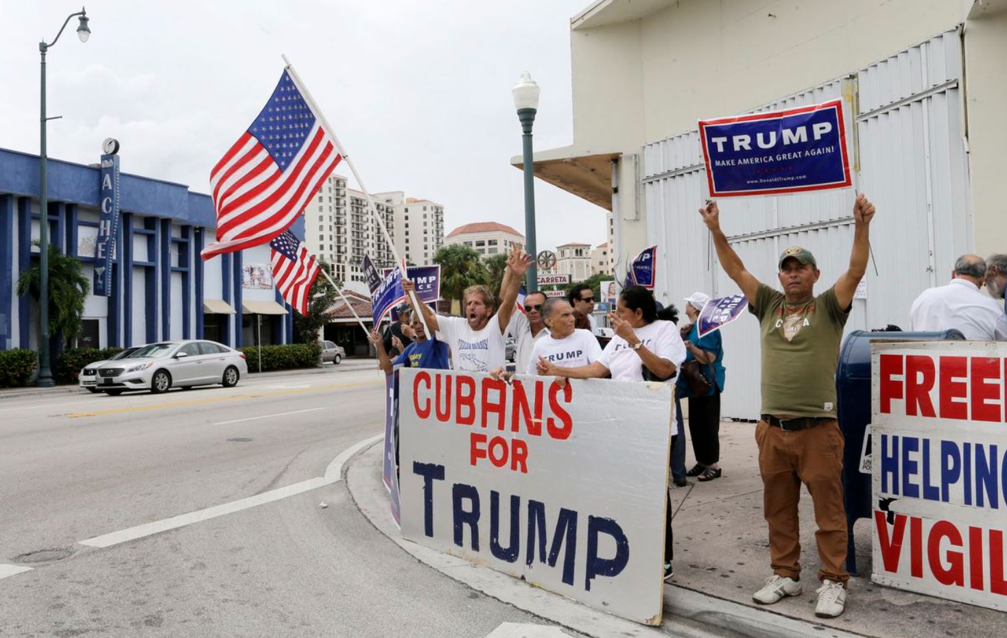 Por qué el voto cubano va contra el partido Demócrata