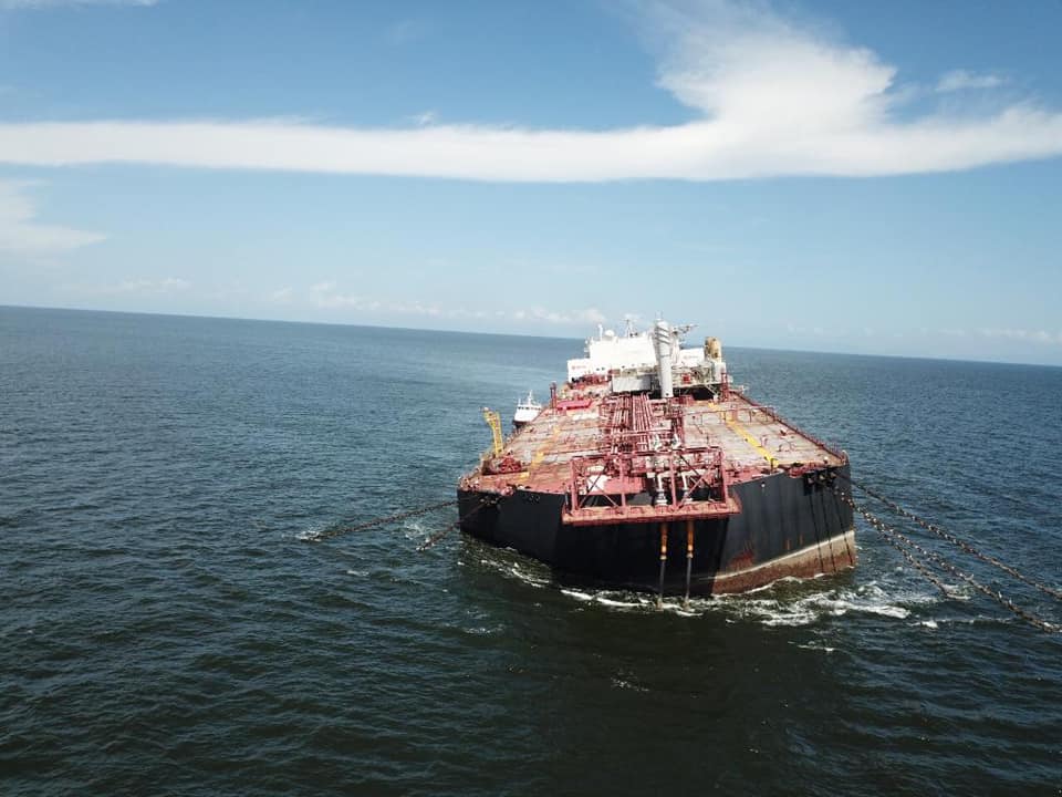 Alerta internacional en el Caribe ante maniobras chavistas para evitar derrame petrolero del Nabarima