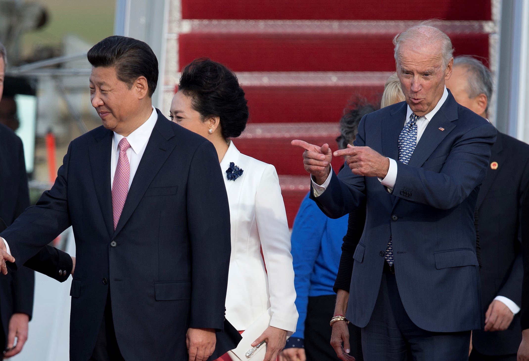 Las políticas de Biden para que EEUU se someta al dominio del Partido Comunista Chino