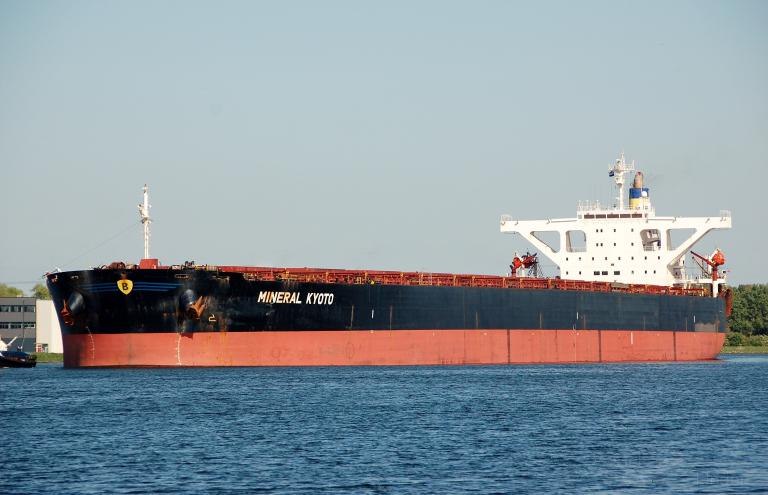 Los buques que inundan China con el petróleo de PDVSA