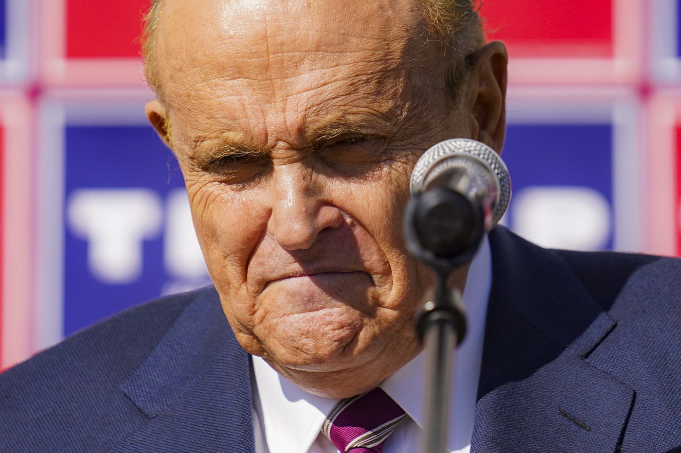 Giuliani da un panorama completo sobre el presunto fraude electoral en Pensilvania