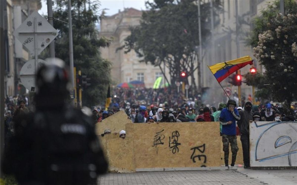 Así infiltran los grupos criminales las protestas en Colombia