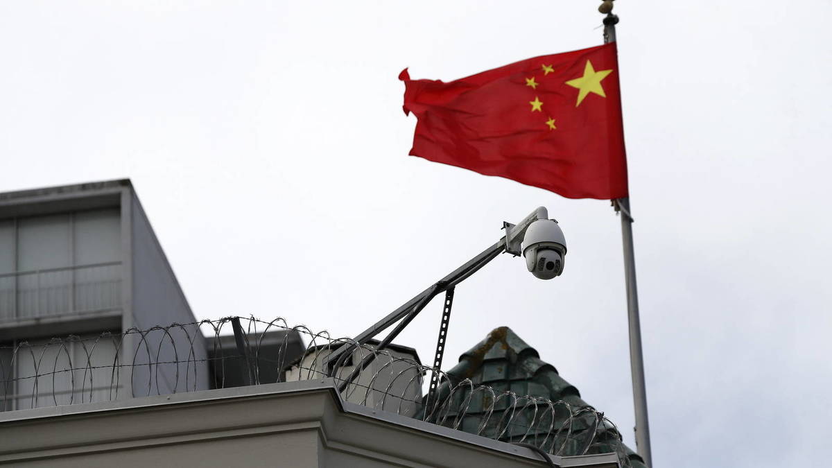 ANÁLISIS: Así es como China inundó de espías a EEUU