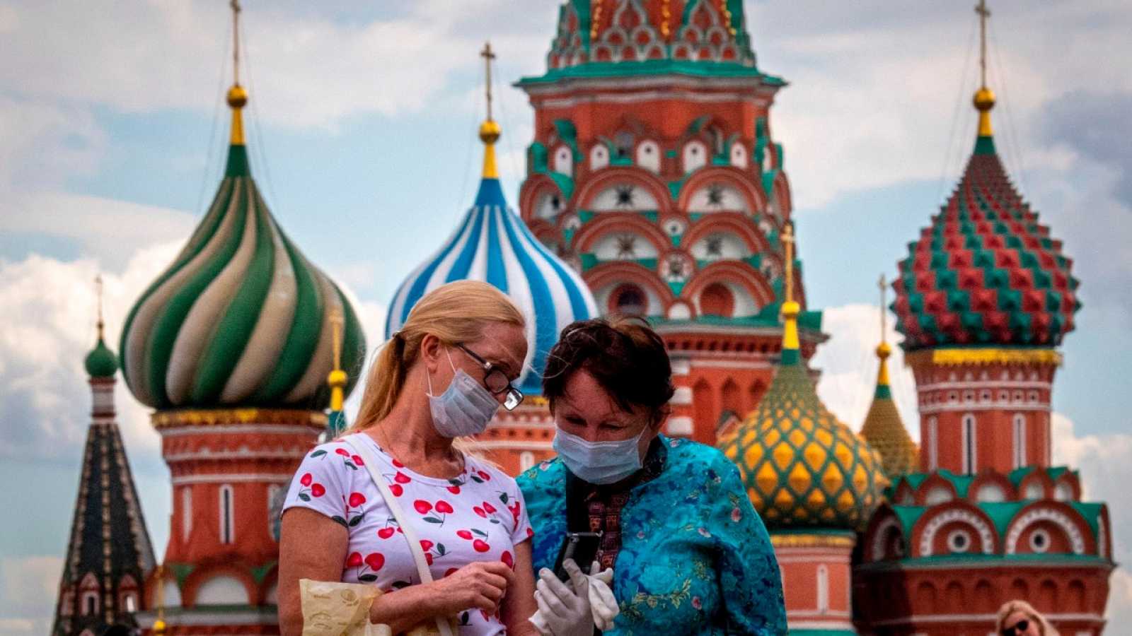 Más de la mitad de los rusos no quiere ponerse la vacuna de Putin