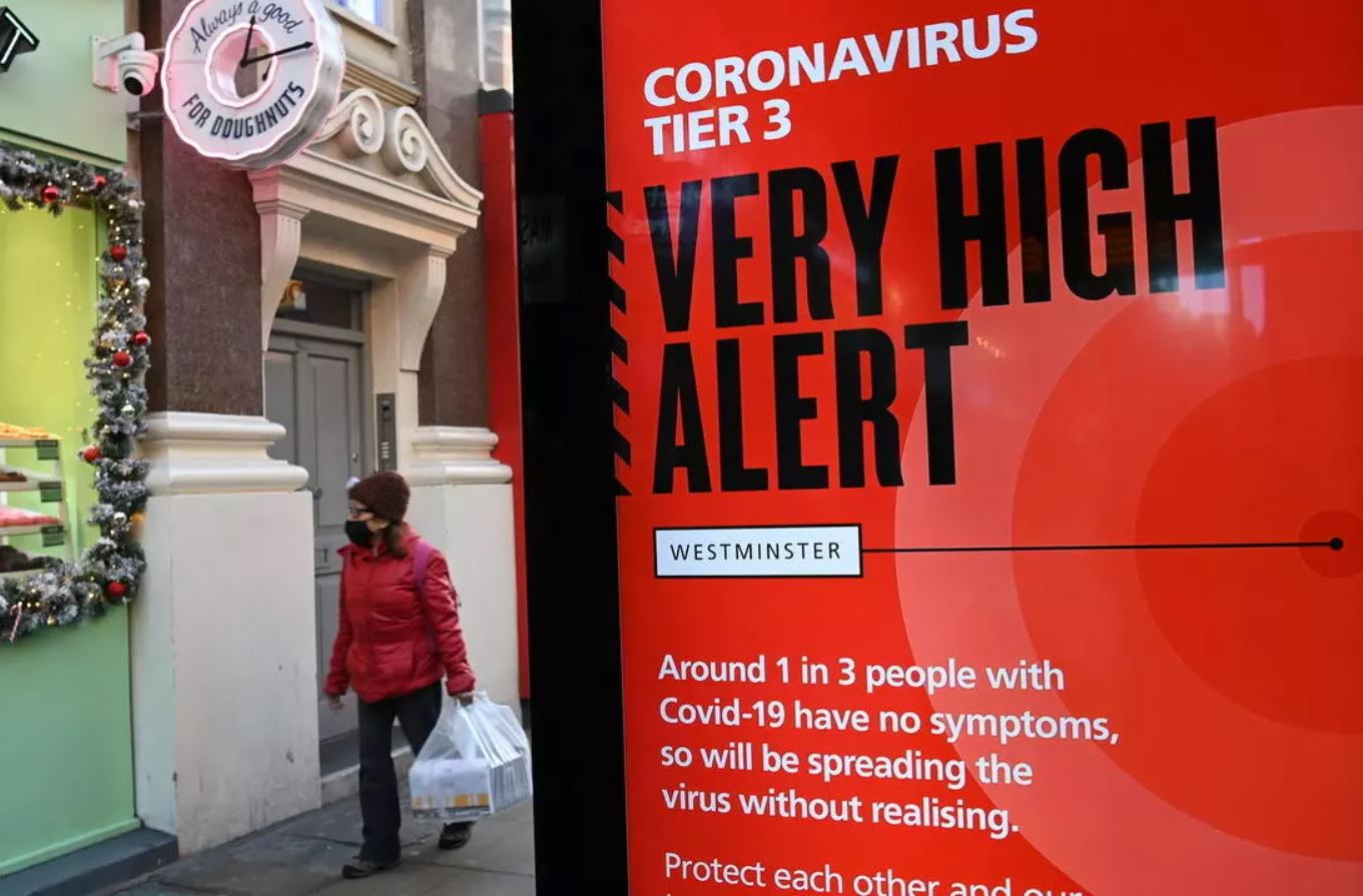 Reino Unido virtualmente aislado por la nueva cepa del coronavirus