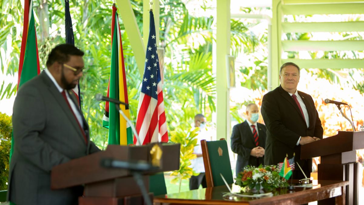 El presidente de Guyana frena a Maduro y endurece posición sobre el Esequibo con apoyo de EEUU
