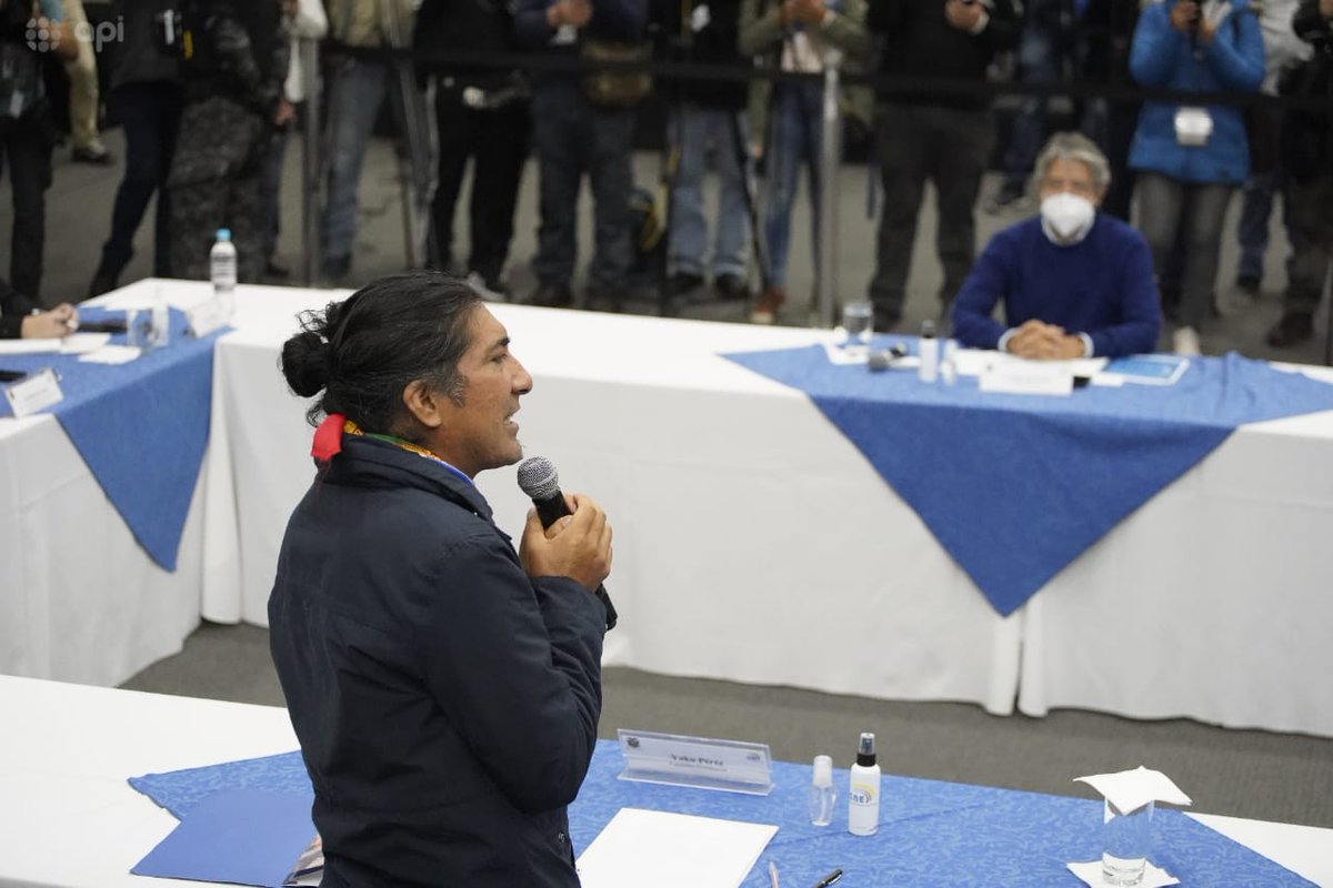 ¿Por qué se dificulta la creación del frente anti Correa en Ecuador?