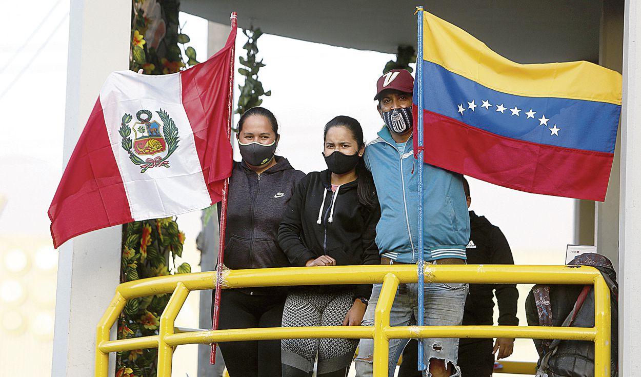 Estos son los riesgos de la ley para expulsar venezolanos que quieren aprobar en Perú