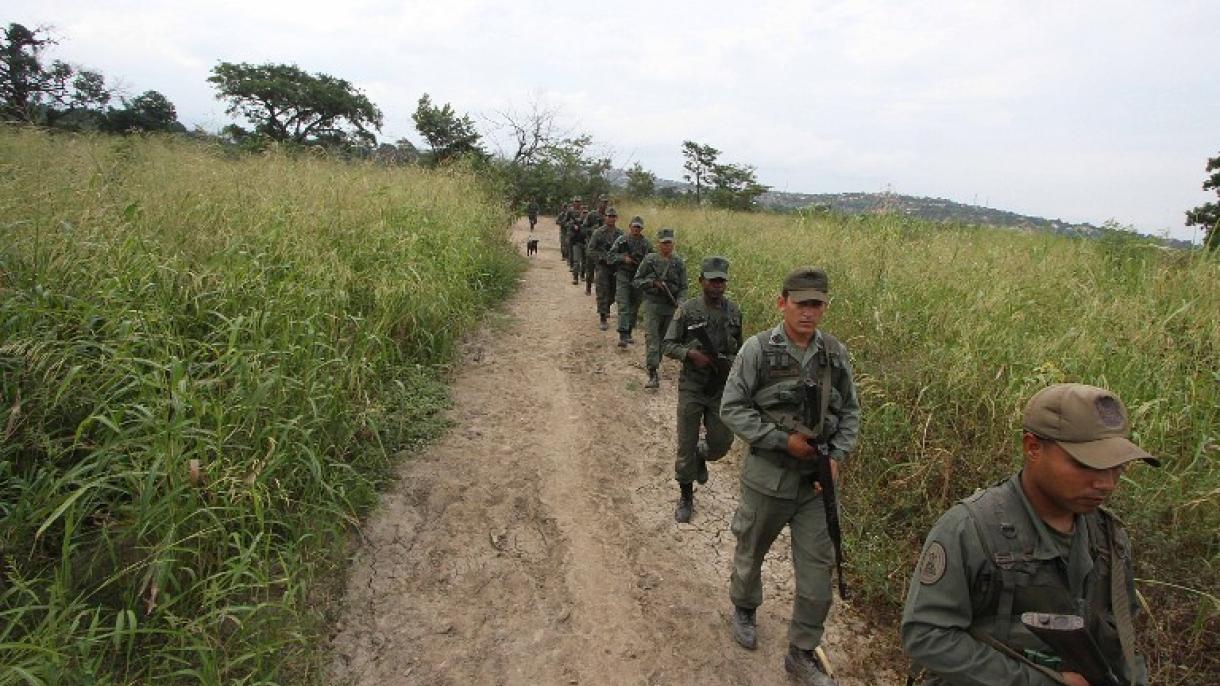 Así funciona el negocio de robo de autos entre el ELN y los militares chavistas en la frontera con Colombia