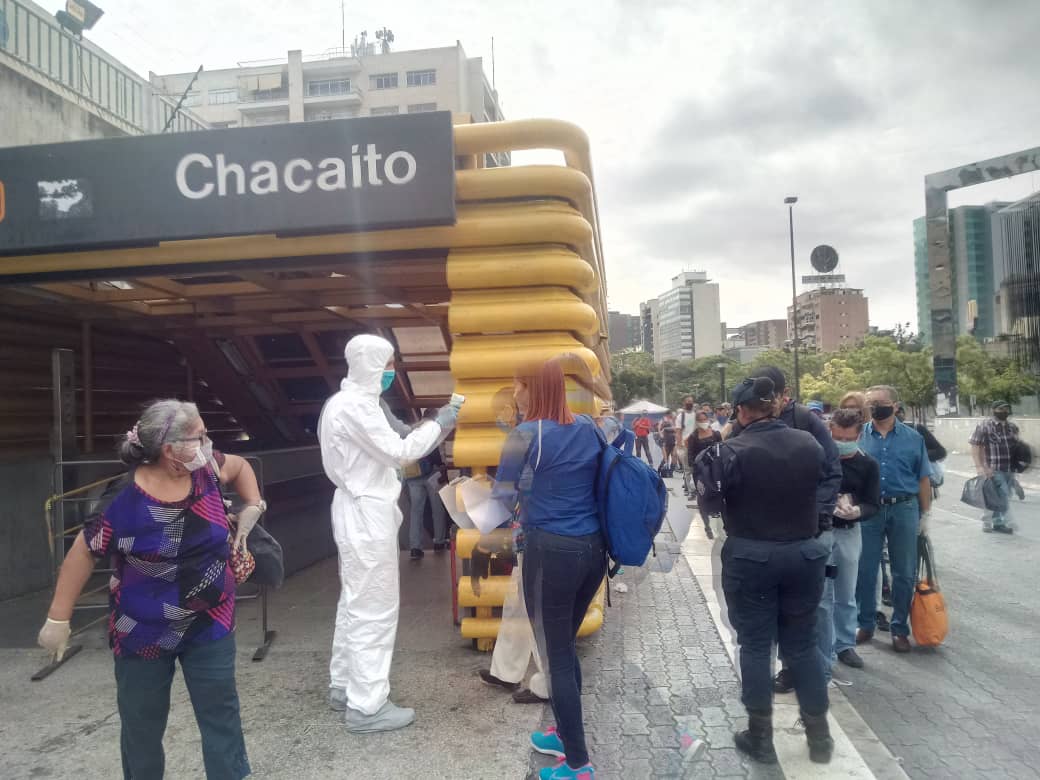 El régimen chavista quiere criptomonedas hasta en el Metro de Caracas