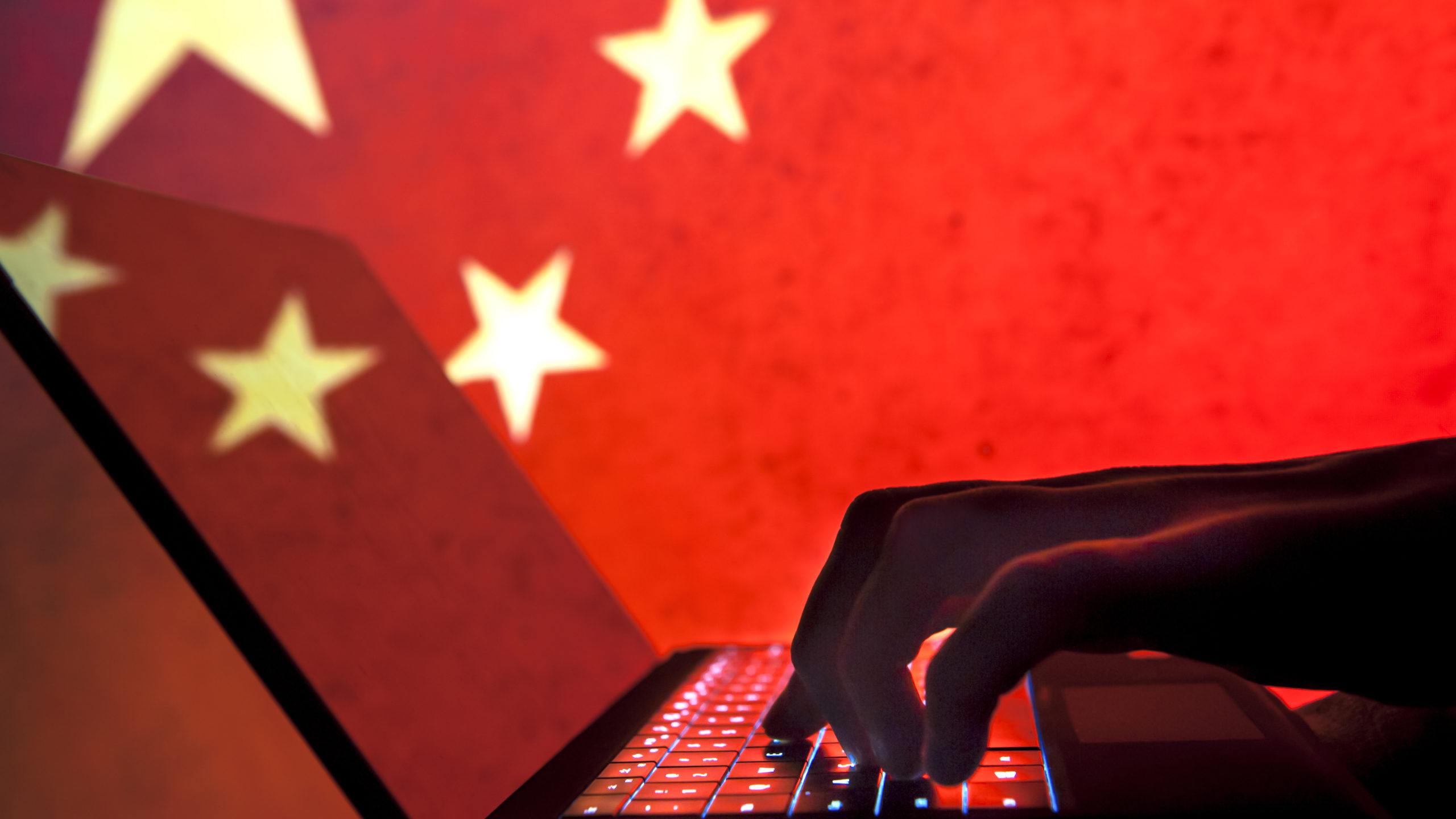 Piratas informáticos chinos espiaron durante meses a la industria de defensa de EEUU
