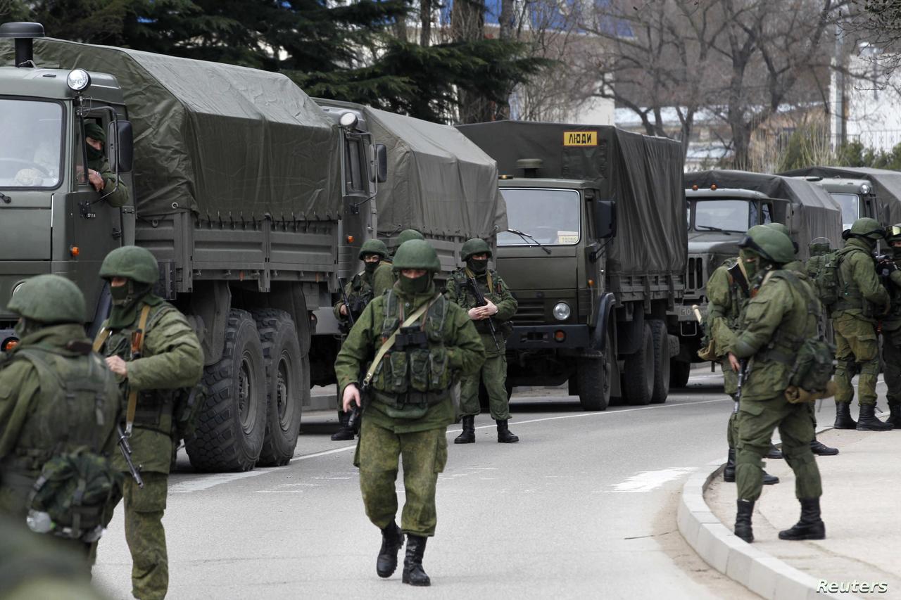 Movimientos de tropas rusas anuncian posible invasión a Ucrania