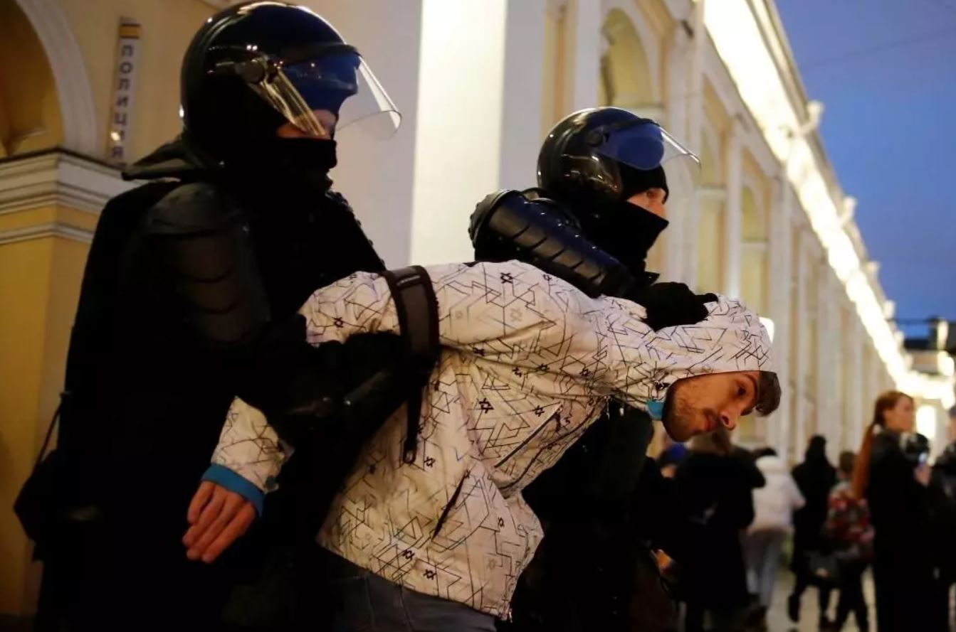 La brutal represión de Putin a los manifestantes pro Navalny
